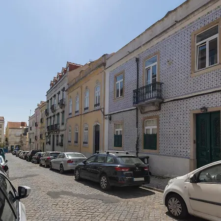 Garden Mansion In Historic Center By Lovelystay Lissabon