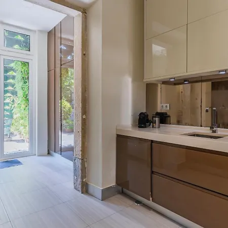Garden Mansion In Historic Center By Lovelystay בית נופש *