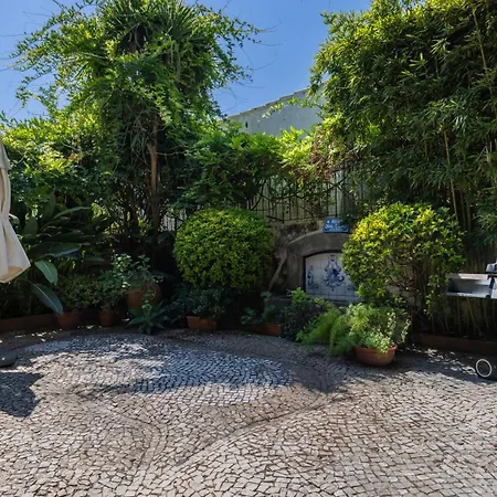 Garden Mansion In Historic Center By Lovelystay Ferienhaus Lissabon