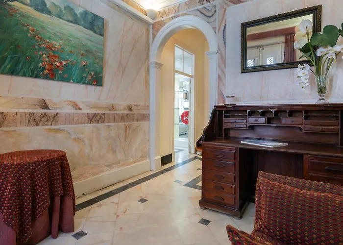 Garden Mansion In Historic Center By Lovelystay Ferienhaus *