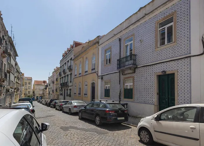 Garden Mansion In Historic Center By Lovelystay Lissabon