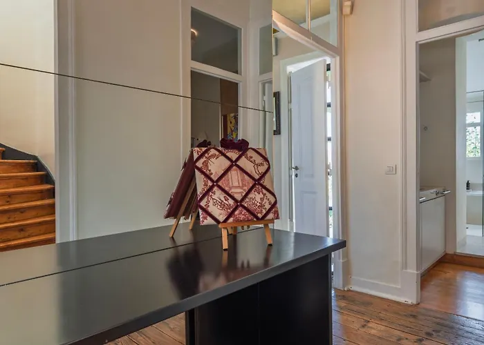 Garden Mansion In Historic Center By Lovelystay Lissabon