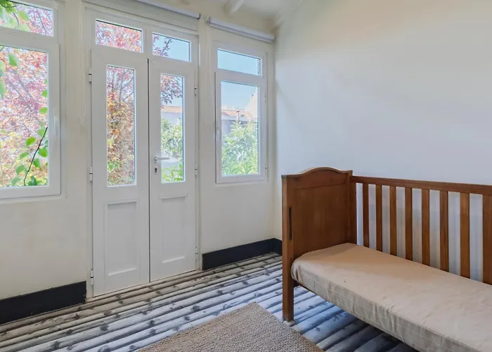 Garden Mansion In Historic Center By Lovelystay Ferienhaus *